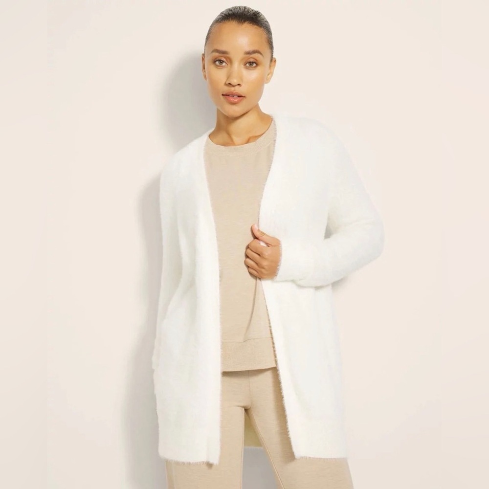 Soma Women’s Eyelash Cardigan in White Size S